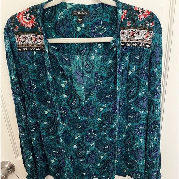 Billabong Tie Front Floral Paisley Blouse Size Small - Picture 3 of 7